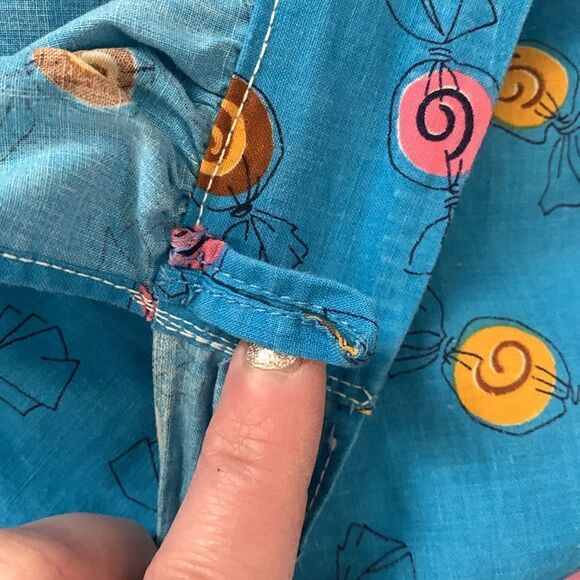 Vintage Handmade Half Apron Wrapped Candy Pattern - Picture 14 of 17